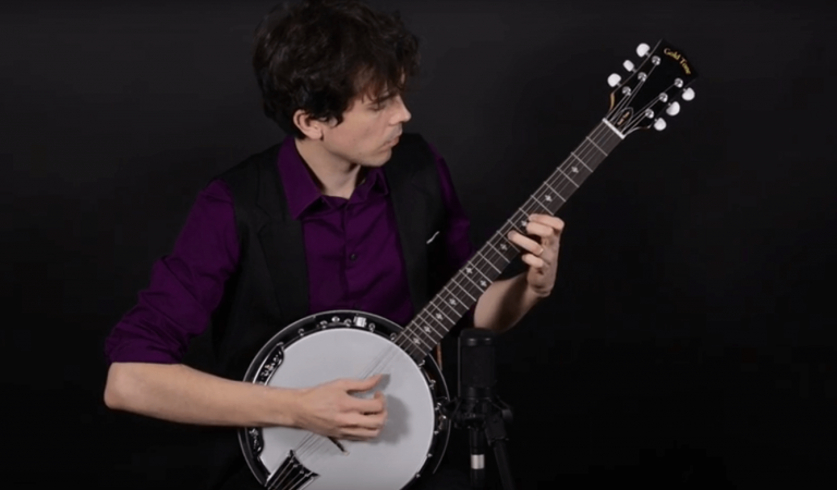 article: Elderly Instruments | What is a Banjo Guitar?